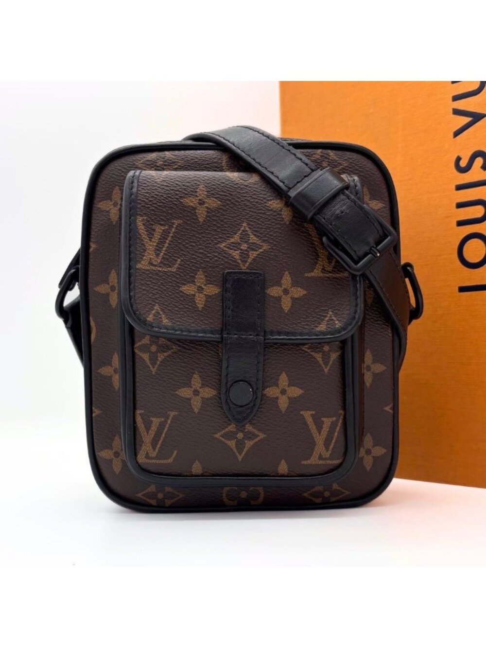 Louis Vuitton Monogram Macassar Christopher Wearable